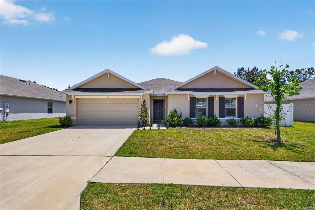 For Sale: $400,000 (4 beds, 2 baths, 2339 Square Feet)