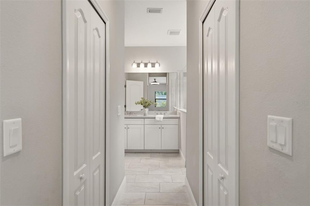For Sale: $449,900 (3 beds, 3 baths, 2104 Square Feet)