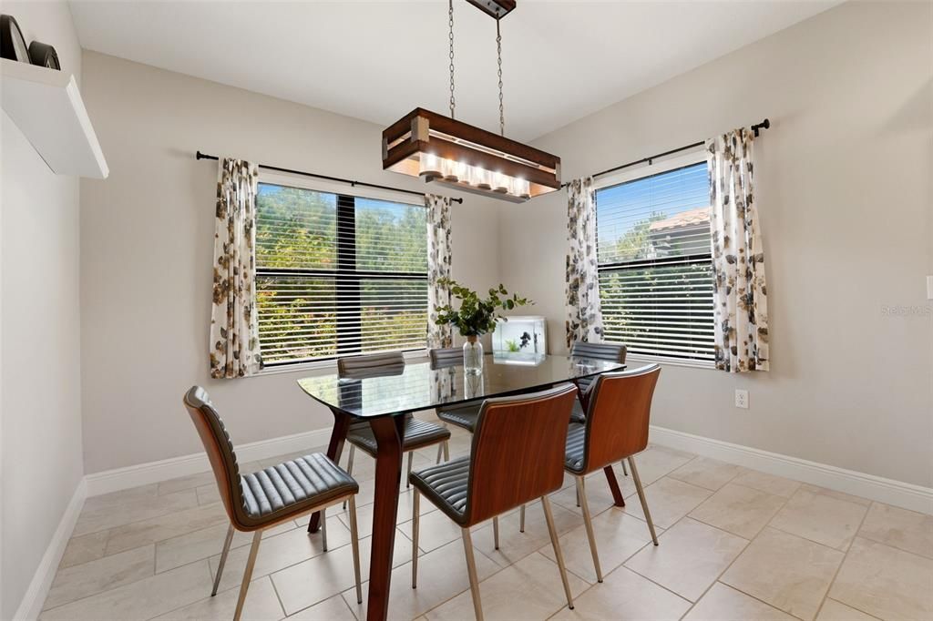 For Sale: $449,900 (3 beds, 3 baths, 2104 Square Feet)