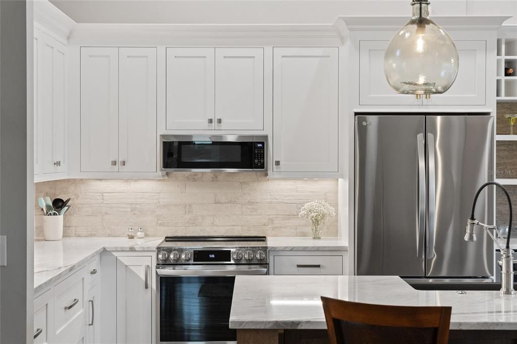 En Venta: $725,000 (3 camas, 2 baños, 2116 Pies cuadrados)