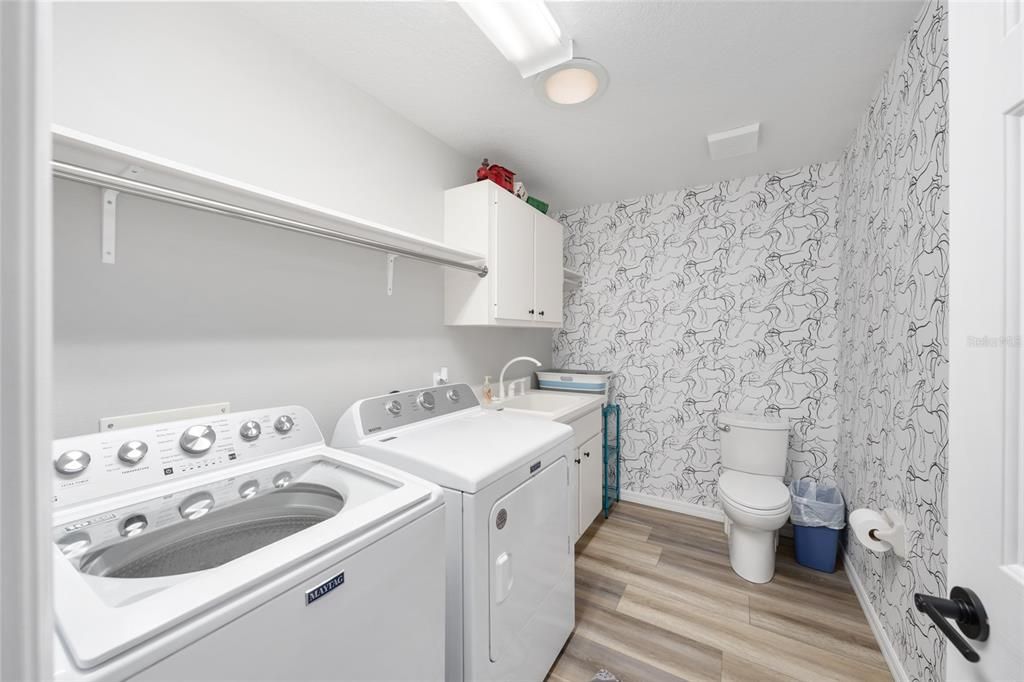 En Venta: $725,000 (3 camas, 2 baños, 2116 Pies cuadrados)