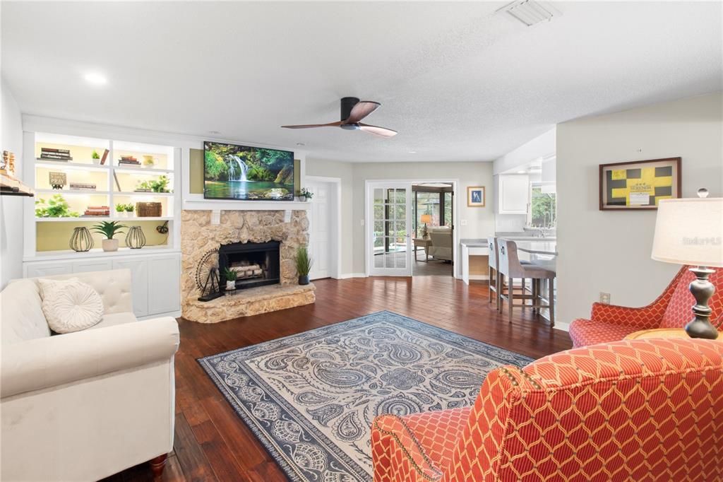 For Sale: $849,000 (4 beds, 2 baths, 3370 Square Feet)