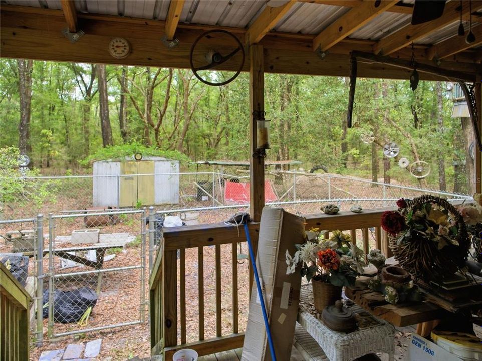 For Sale: $225,000 (3 beds, 1 baths, 1560 Square Feet)