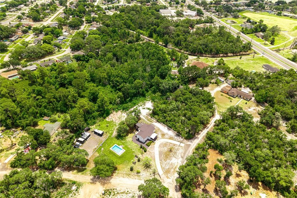 For Sale: $750,000 (5 beds, 3 baths, 1152 Square Feet)