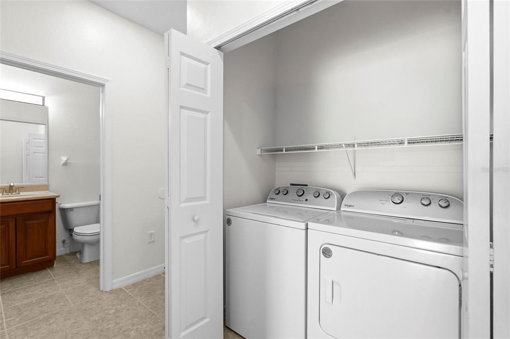 For Sale: $275,000 (3 beds, 2 baths, 1210 Square Feet)