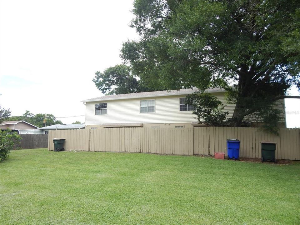 En Venta: $695,000 (8 camas, 0 baños, 3584 Pies cuadrados)
