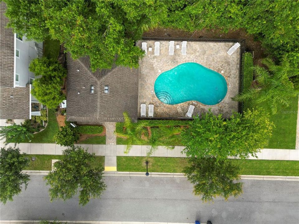 For Sale: $555,000 (3 beds, 3 baths, 2334 Square Feet)