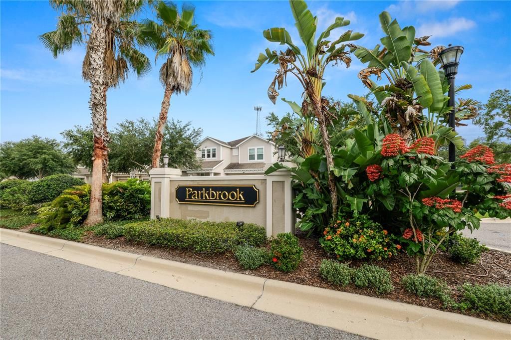 For Sale: $555,000 (3 beds, 3 baths, 2334 Square Feet)
