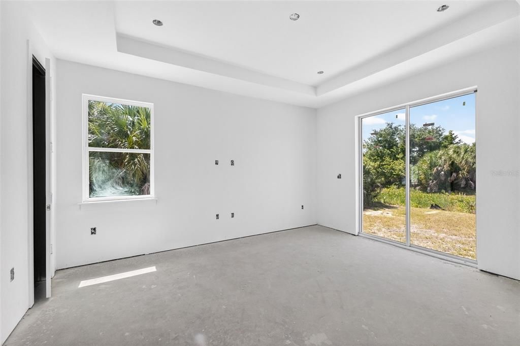 En Venta: $244,900 (4 camas, 3 baños, 2660 Pies cuadrados)