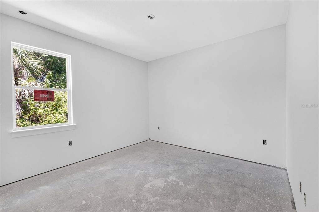 En Venta: $244,900 (4 camas, 3 baños, 2660 Pies cuadrados)