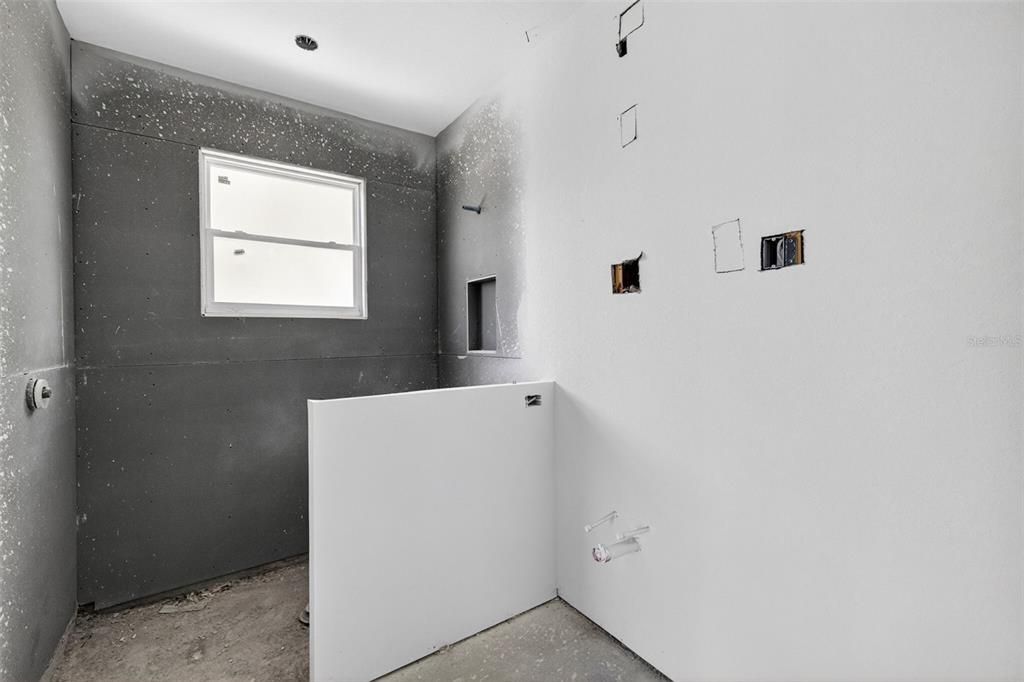 En Venta: $244,900 (4 camas, 3 baños, 2660 Pies cuadrados)