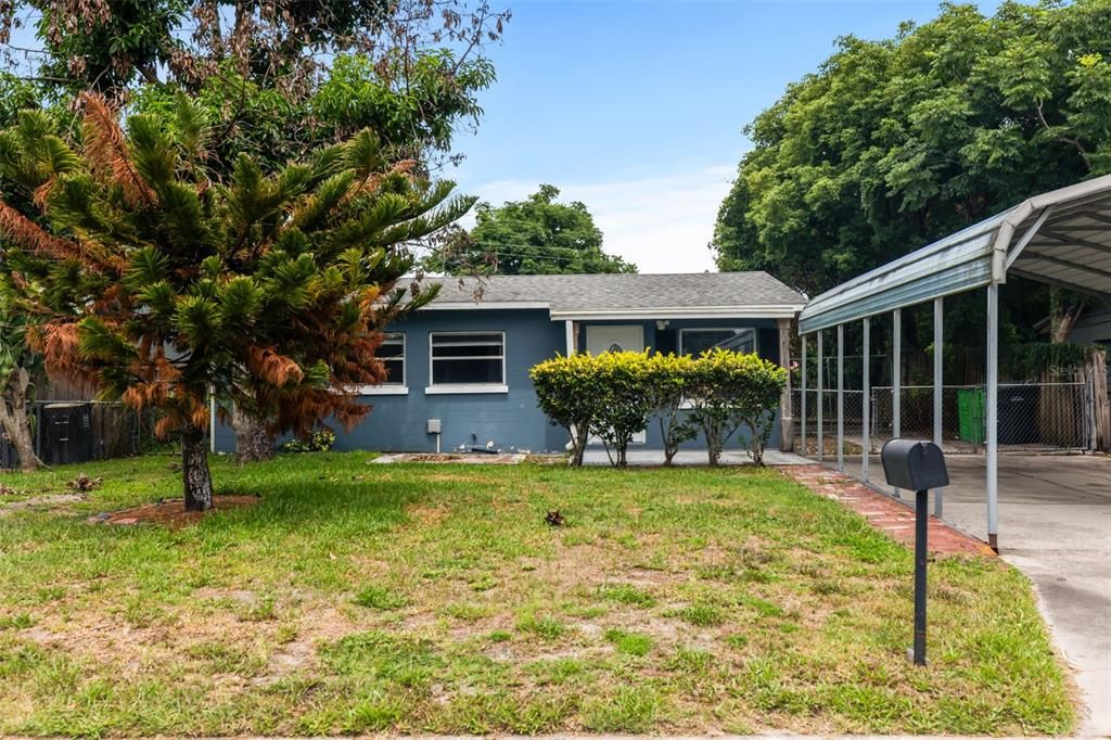 For Sale: $260,000 (3 beds, 2 baths, 1320 Square Feet)