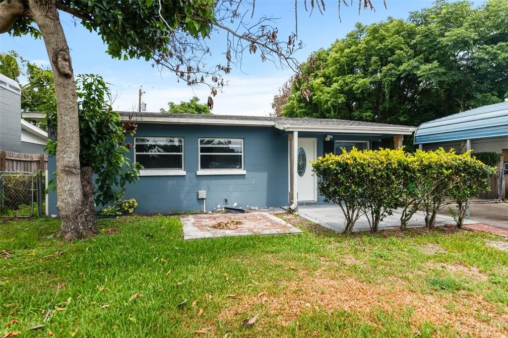 For Sale: $260,000 (3 beds, 2 baths, 1320 Square Feet)