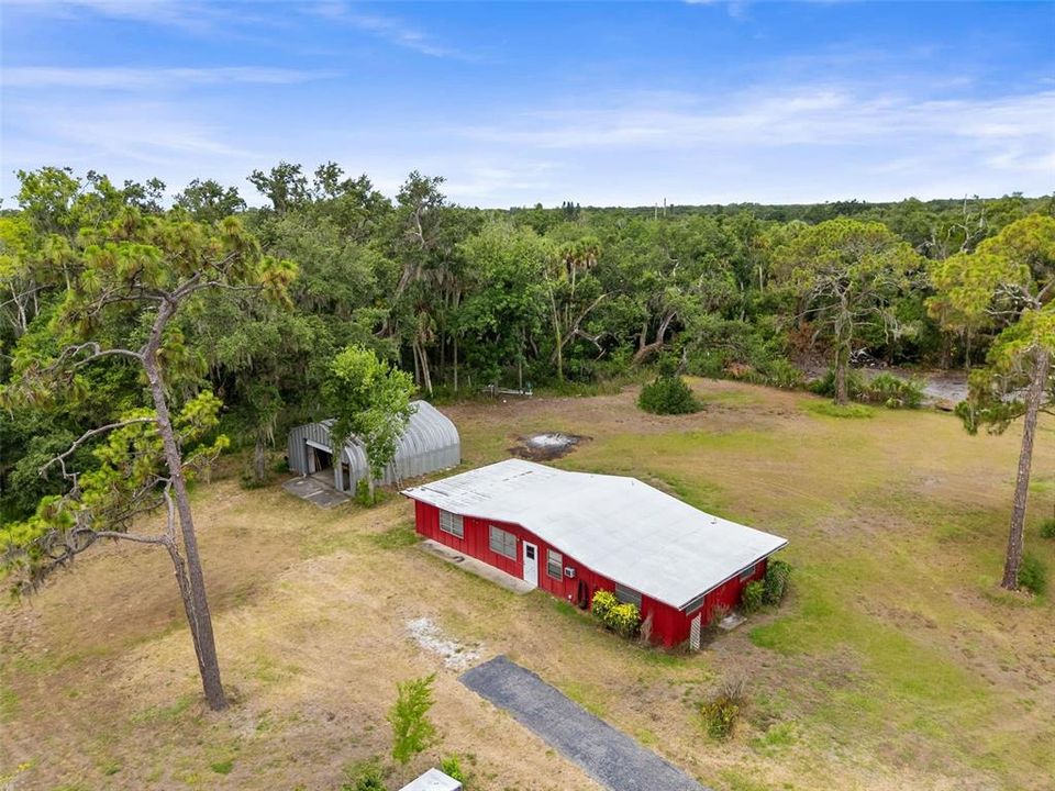 For Sale: $850,000 (5 beds, 3 baths, 2736 Square Feet)