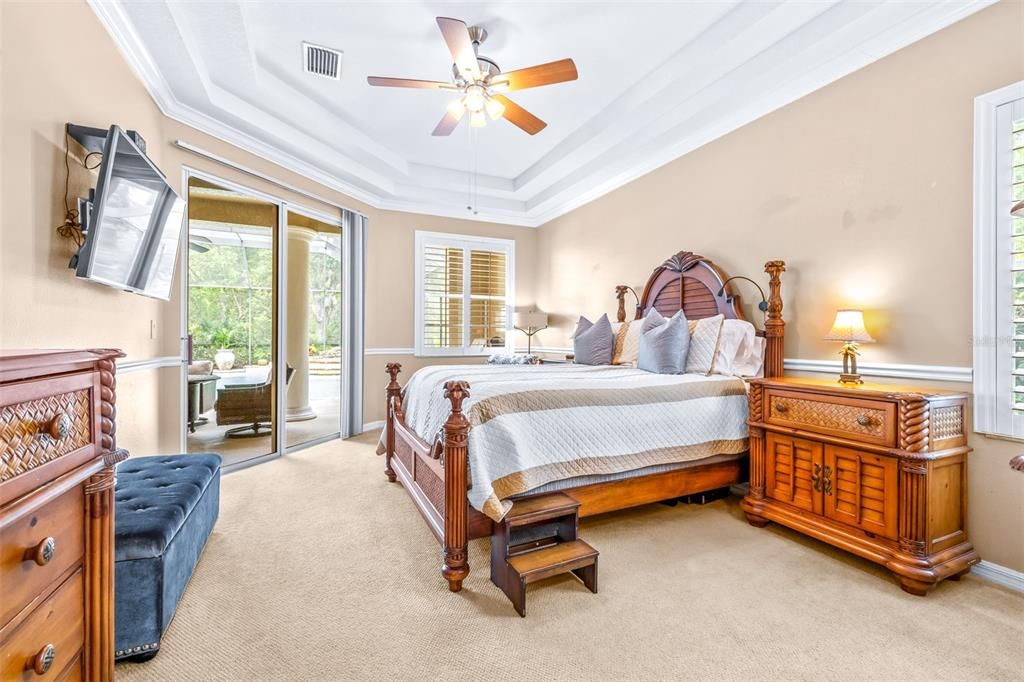 Activo con contrato: $815,000 (4 camas, 3 baños, 2950 Pies cuadrados)
