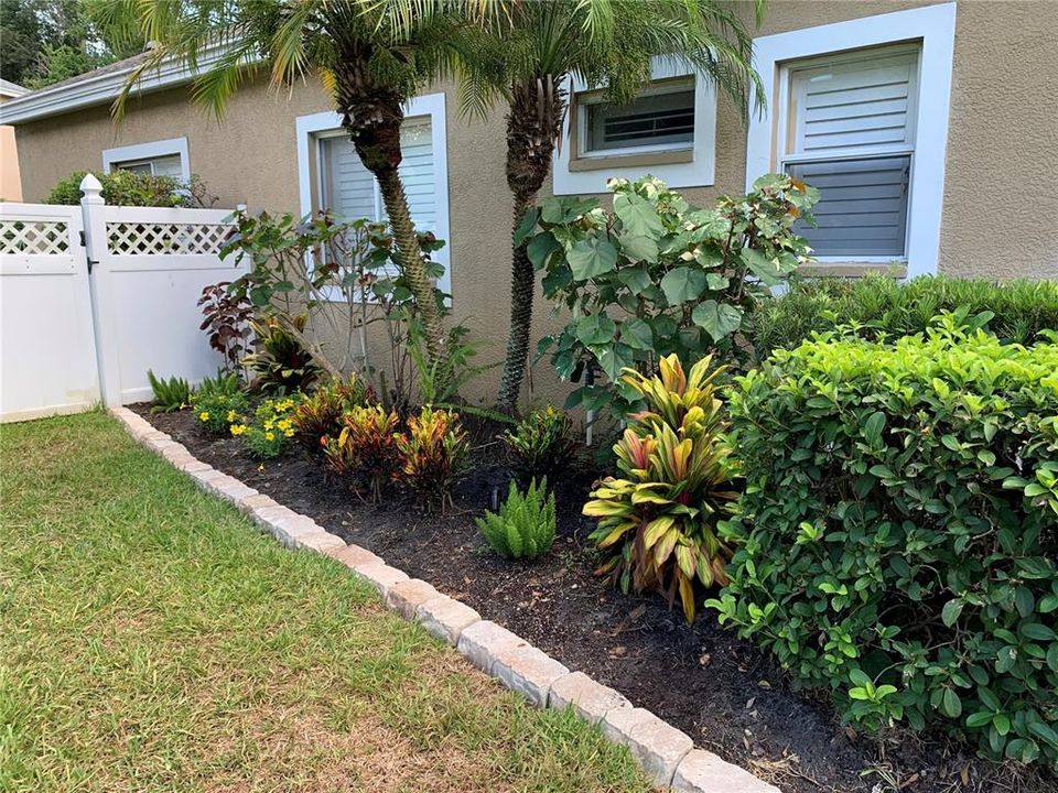 Activo con contrato: $815,000 (4 camas, 3 baños, 2950 Pies cuadrados)