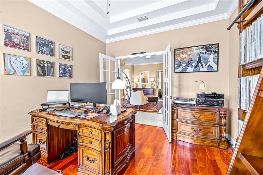 Activo con contrato: $815,000 (4 camas, 3 baños, 2950 Pies cuadrados)