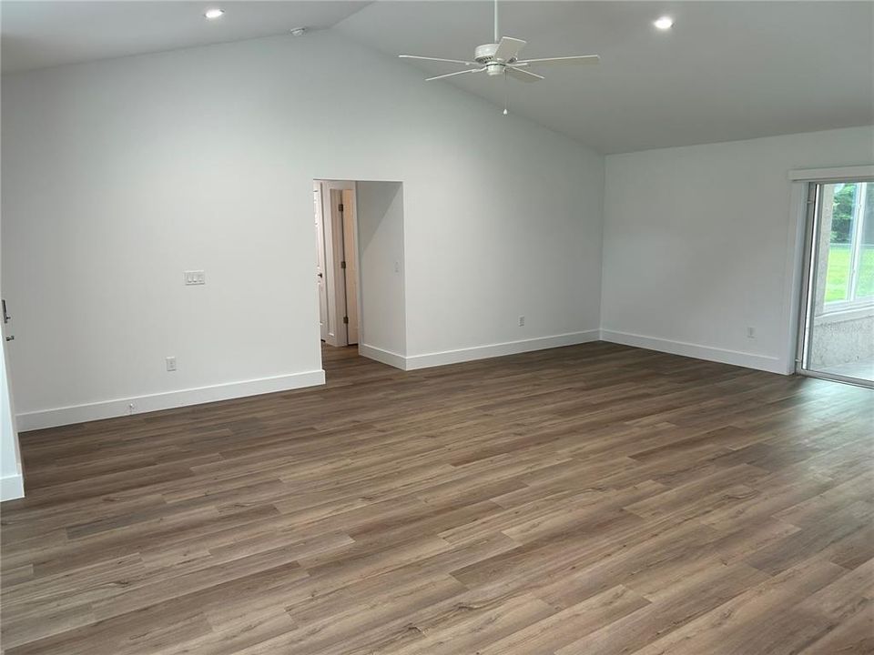 En Renta: $3,500 (4 camas, 3 baños, 2452 Pies cuadrados)