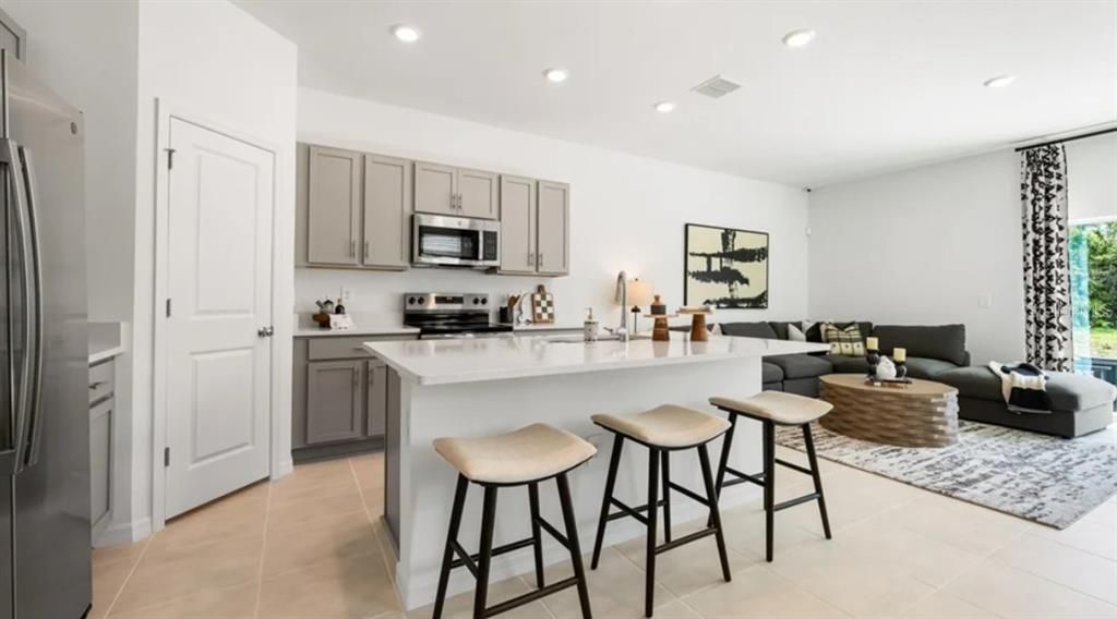 For Sale: $341,829 (3 beds, 2 baths, 1404 Square Feet)