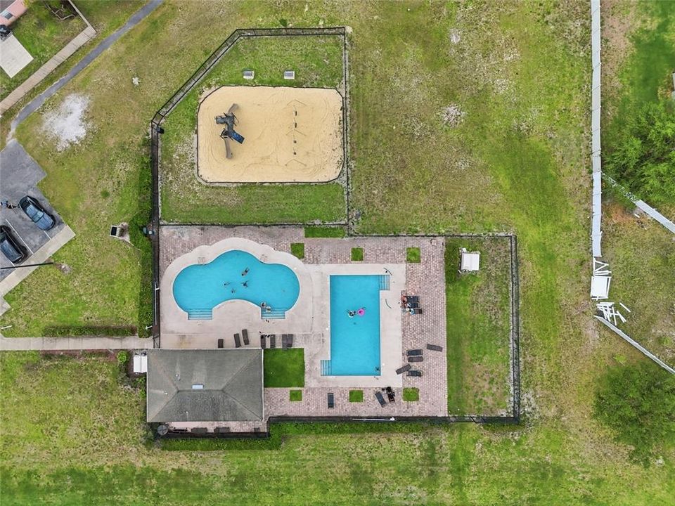 На продажу: $349,900 (3 спален, 2 ванн, 1505 Квадратных фут)