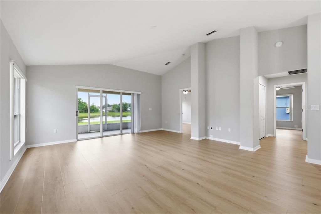 На продажу: $349,900 (3 спален, 2 ванн, 1505 Квадратных фут)