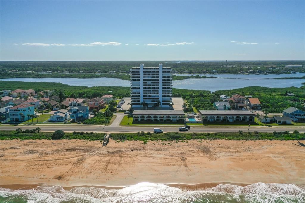 For Sale: $499,000 (2 beds, 2 baths, 1215 Square Feet)