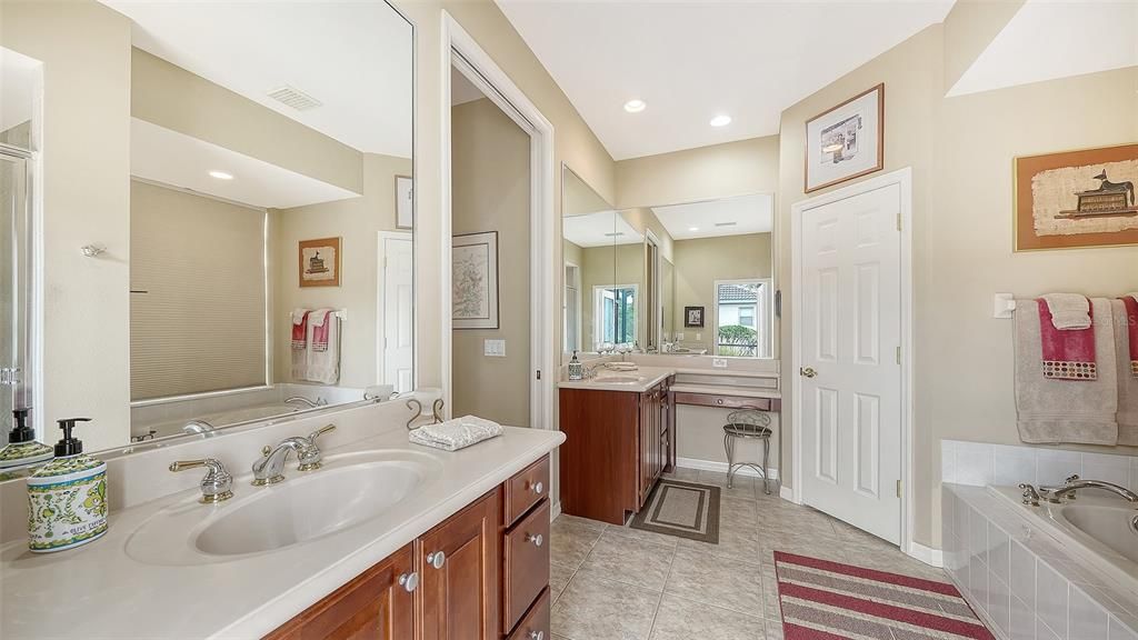 For Sale: $599,000 (3 beds, 2 baths, 2172 Square Feet)