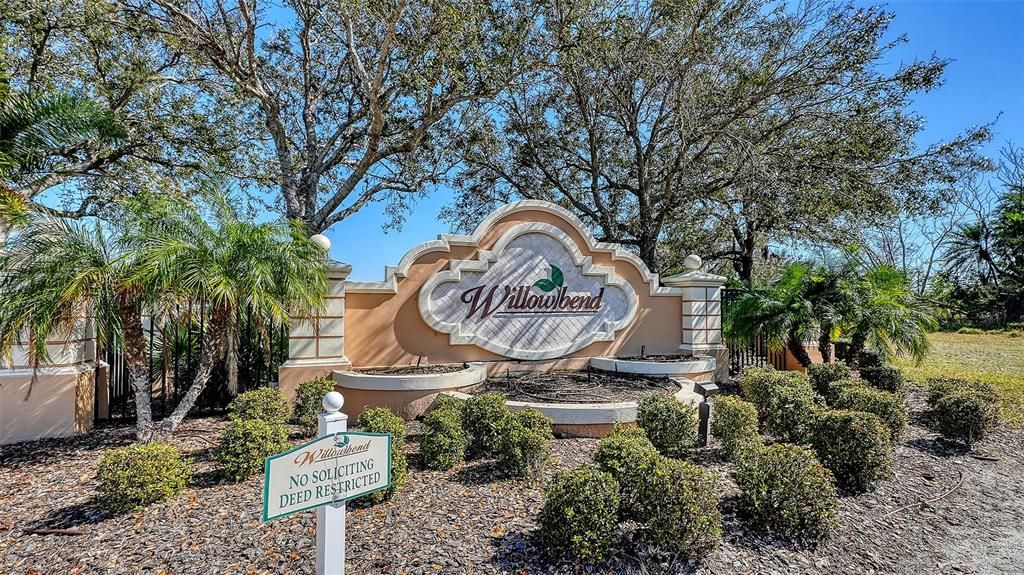 For Sale: $599,000 (3 beds, 2 baths, 2172 Square Feet)