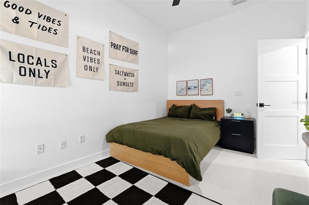For Sale: $895,000 (4 beds, 2 baths, 2078 Square Feet)