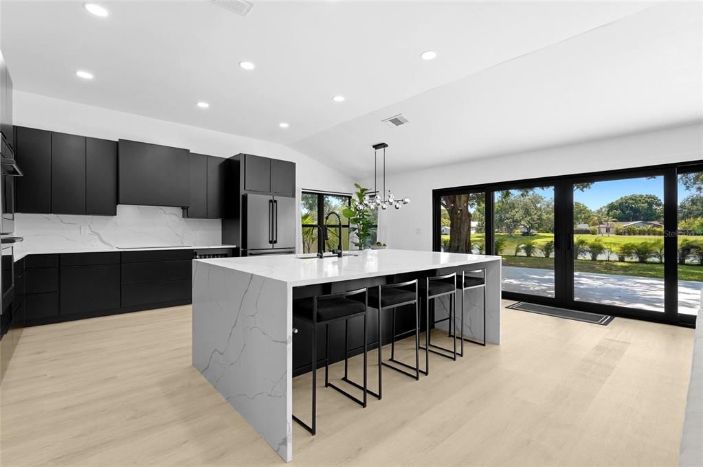 For Sale: $895,000 (4 beds, 2 baths, 2078 Square Feet)