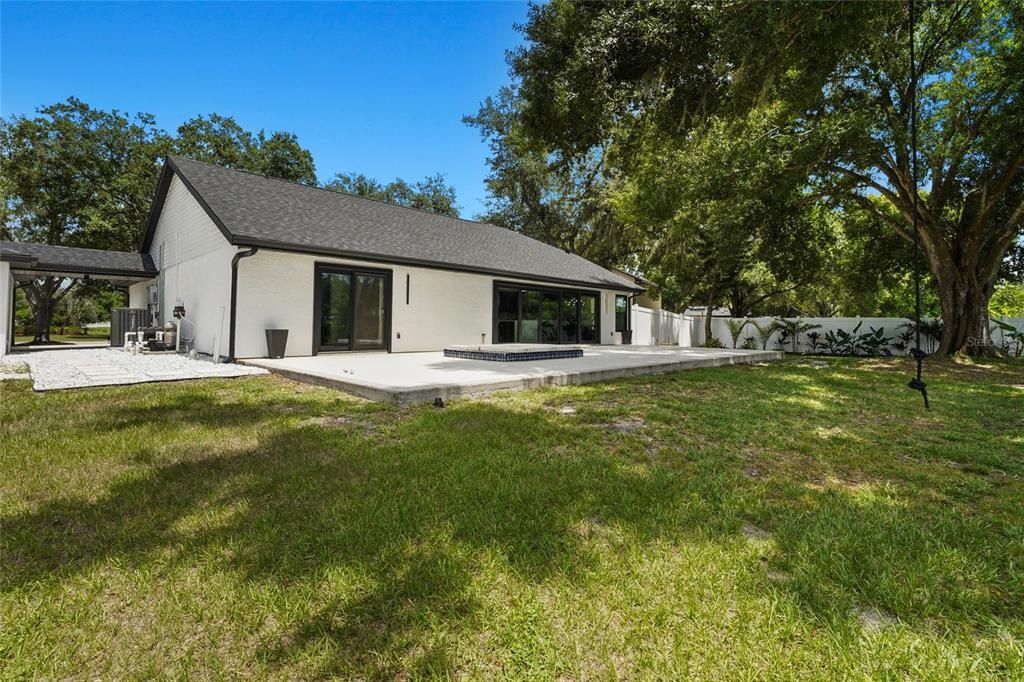 For Sale: $895,000 (4 beds, 2 baths, 2078 Square Feet)