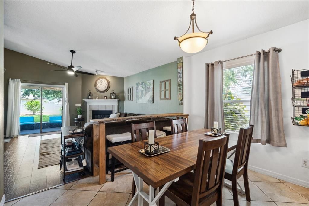 For Sale: $330,000 (4 beds, 2 baths, 1958 Square Feet)