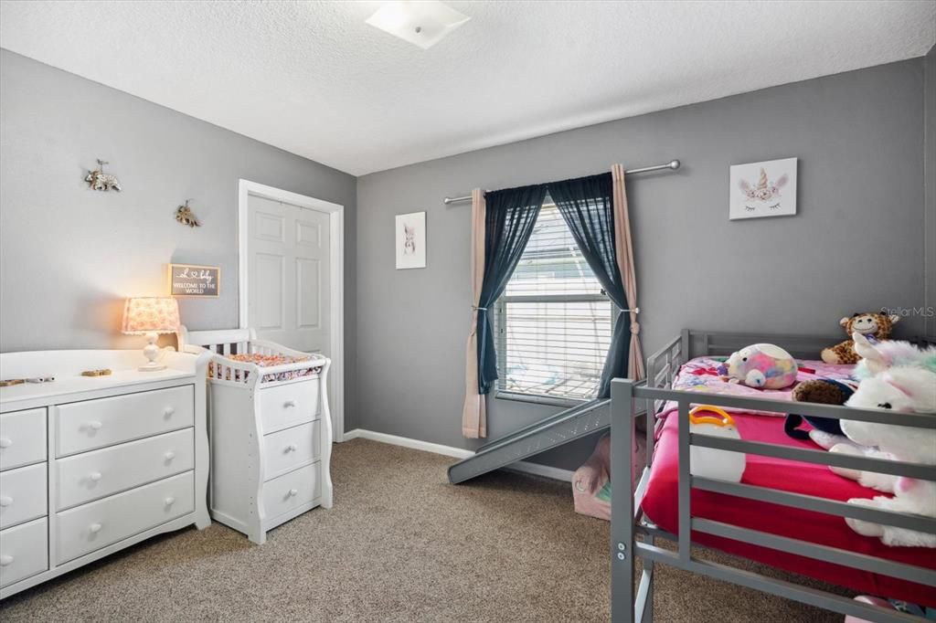 For Sale: $330,000 (4 beds, 2 baths, 1958 Square Feet)