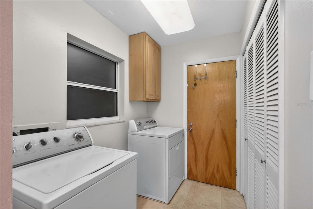 В аренду: $3,500 (3 спален, 2 ванн, 2181 Квадратных фут)