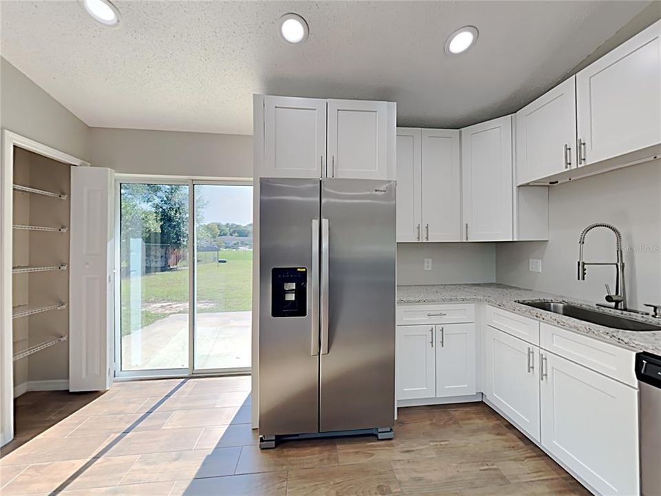 For Rent: $2,205 (3 beds, 2 baths, 1080 Square Feet)