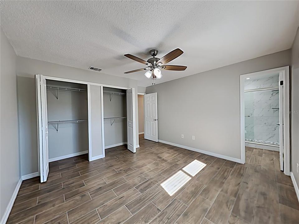 For Rent: $2,205 (3 beds, 2 baths, 1080 Square Feet)