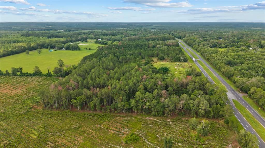 En Venta: $275,000 (26.14 acres)
