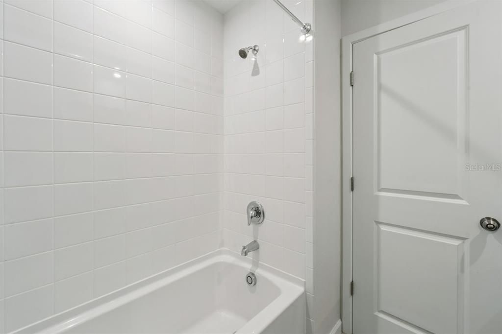 En Venta: $349,000 (3 camas, 2 baños, 1476 Pies cuadrados)
