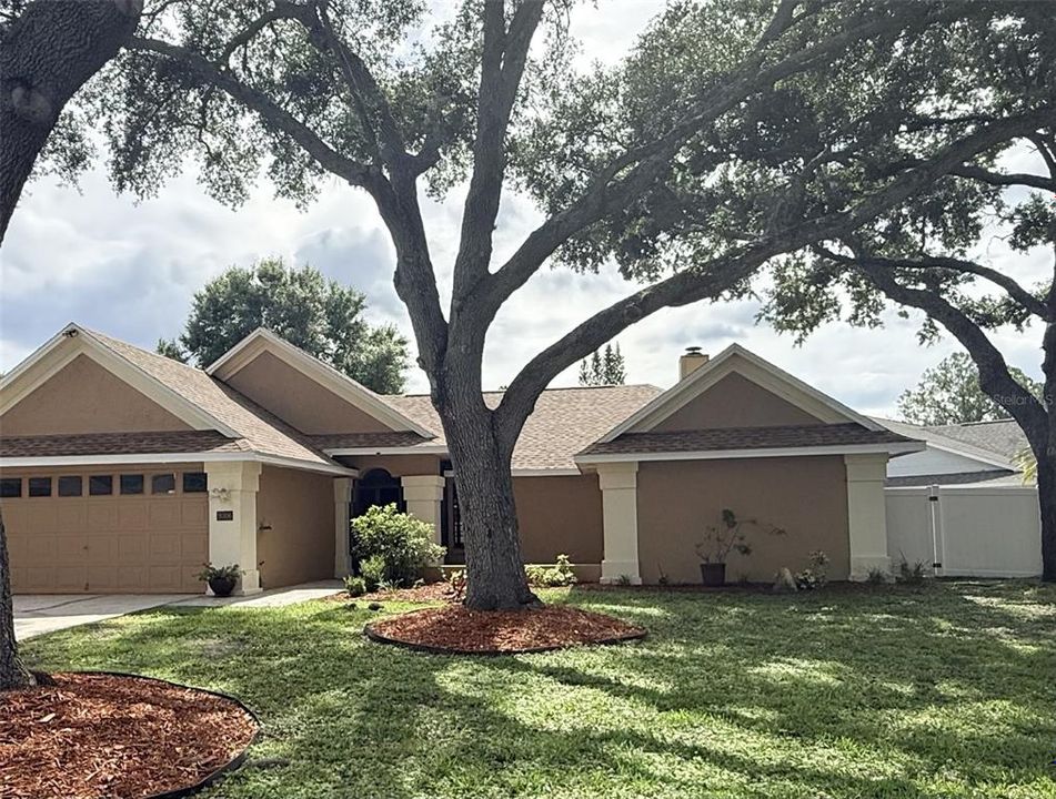 For Rent: $2,800 (3 beds, 2 baths, 1872 Square Feet)
