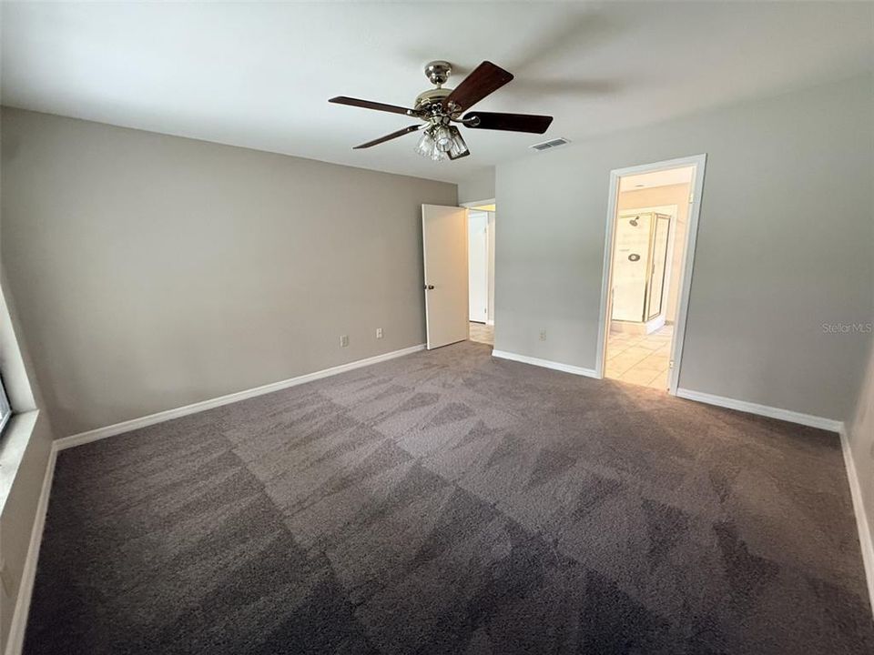 For Rent: $2,800 (3 beds, 2 baths, 1872 Square Feet)