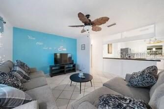En Venta: $370,000 (2 camas, 2 baños, 1122 Pies cuadrados)
