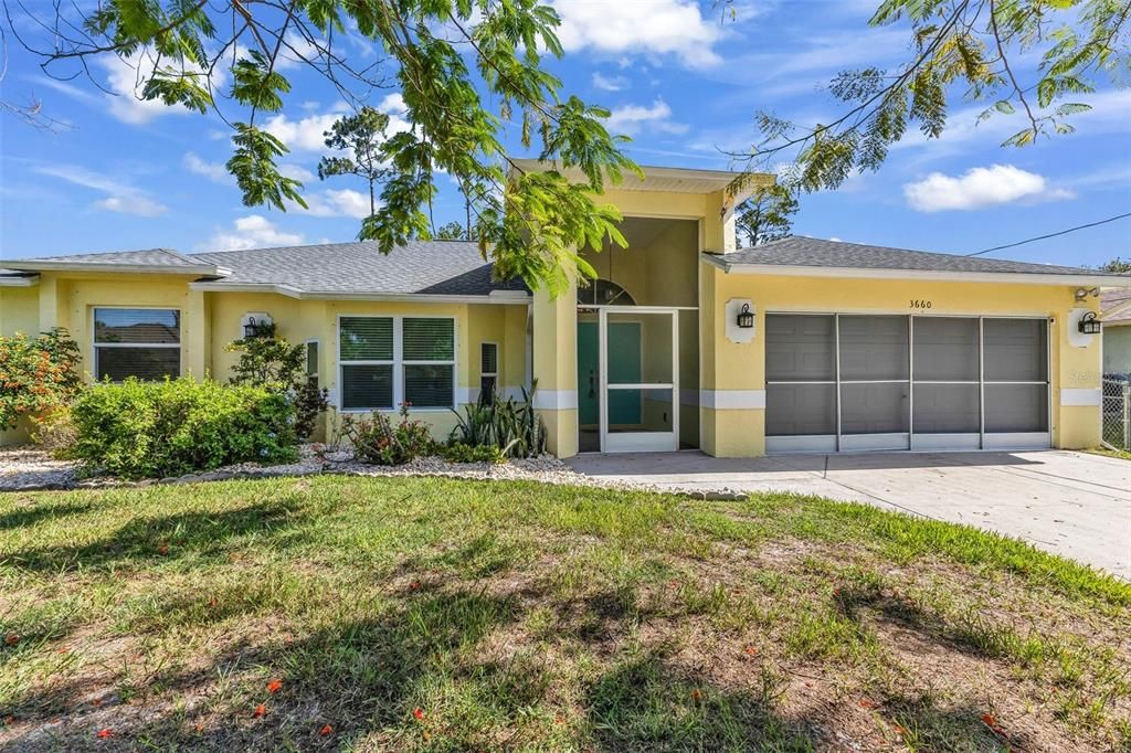 For Sale: $350,000 (3 beds, 2 baths, 1962 Square Feet)