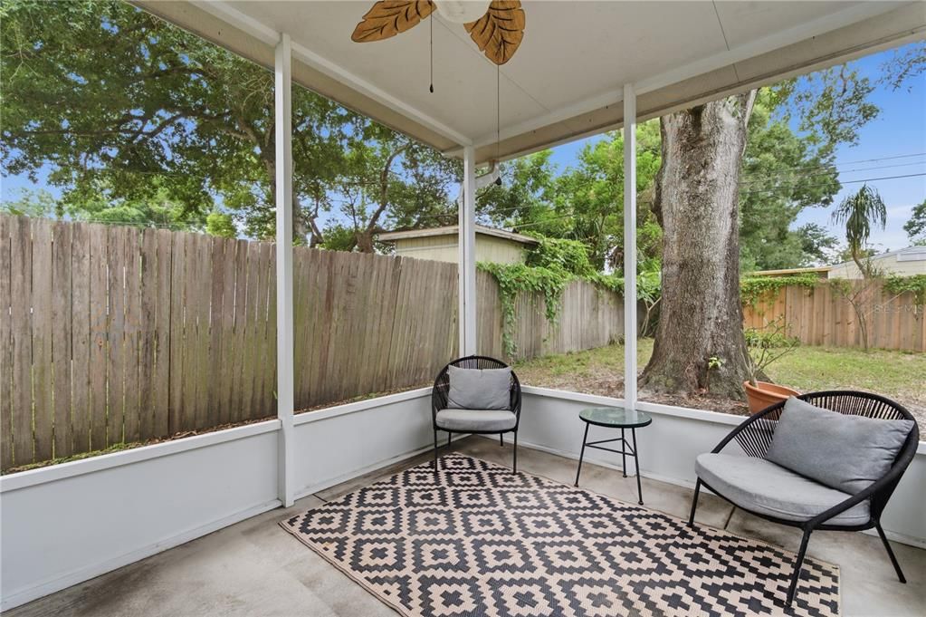 For Sale: $549,000 (3 beds, 3 baths, 1432 Square Feet)