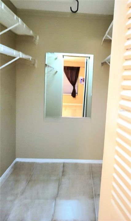 В аренду: $1,650 (2 спален, 2 ванн, 912 Квадратных фут)