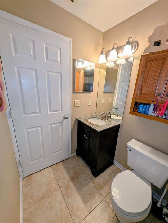 В аренду: $1,650 (2 спален, 2 ванн, 912 Квадратных фут)