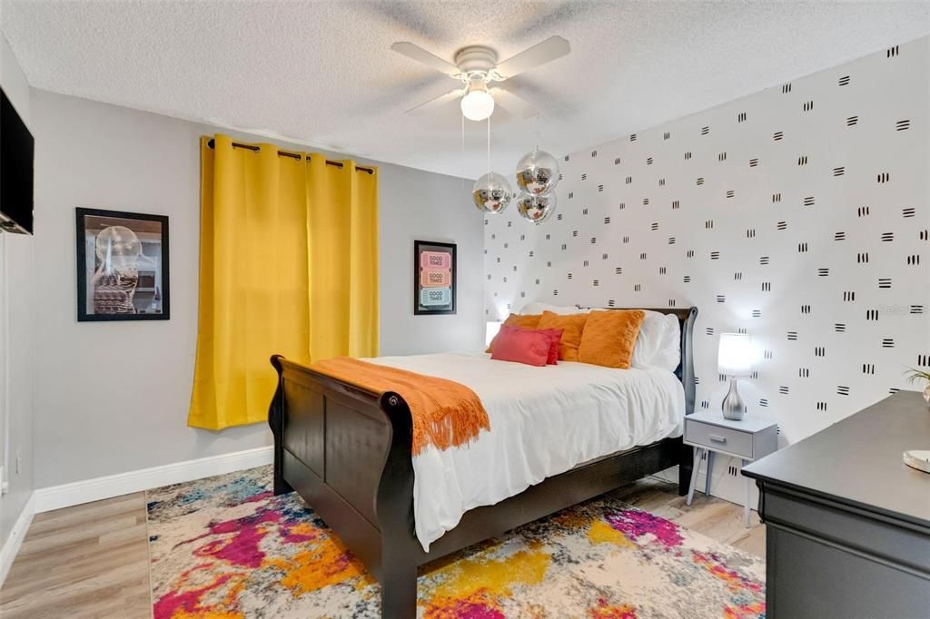 For Sale: $279,000 (4 beds, 2 baths, 1675 Square Feet)