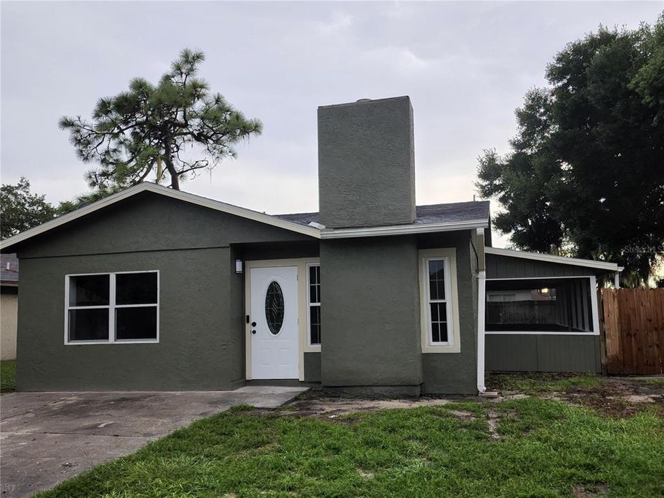 For Sale: $279,000 (4 beds, 2 baths, 1675 Square Feet)