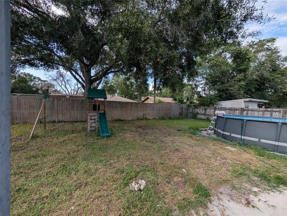 For Rent: $3,500 (3 beds, 3 baths, 1800 Square Feet)