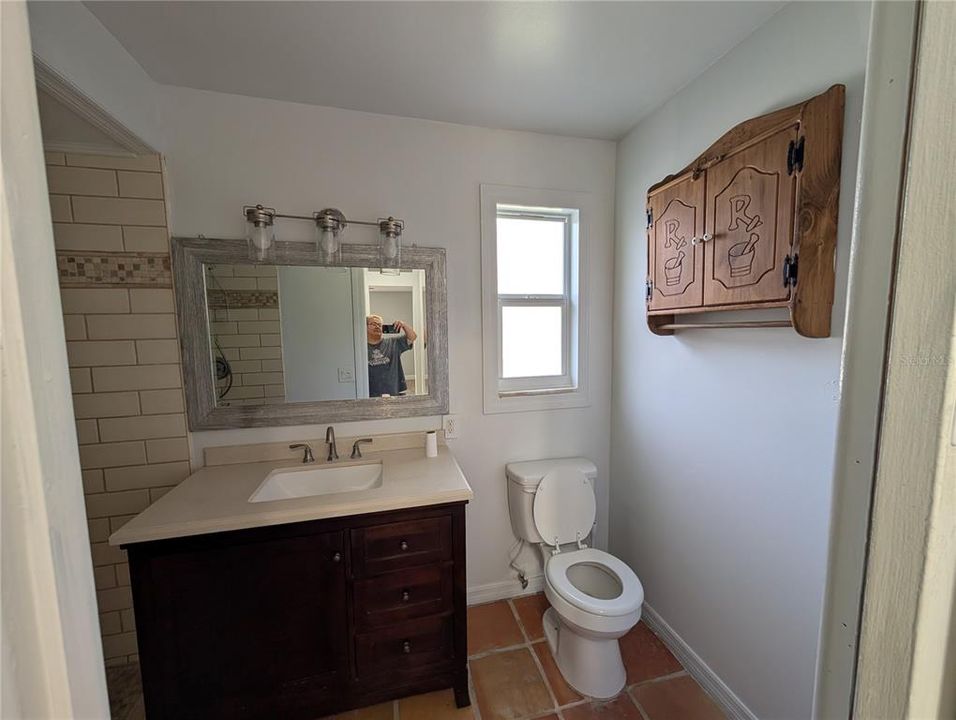 For Rent: $3,500 (3 beds, 3 baths, 1800 Square Feet)