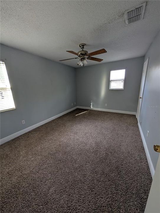 For Rent: $3,500 (3 beds, 3 baths, 1800 Square Feet)
